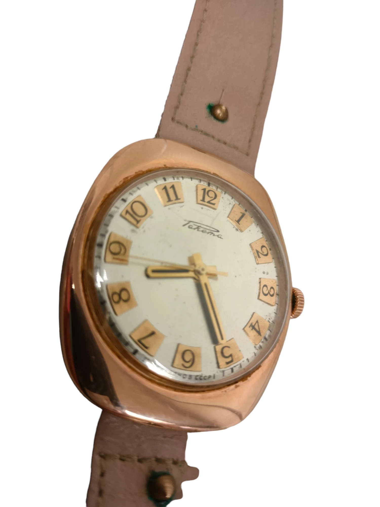 zegarek-rakieta-cccp-583-20g-ksztalt-koperty-okragla