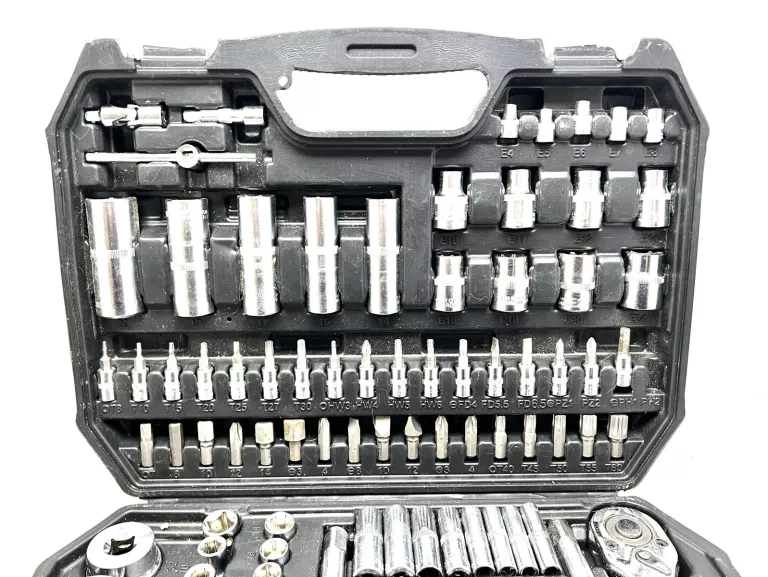 zestaw-kluczy-boxer-108el-opis-marka-boxer