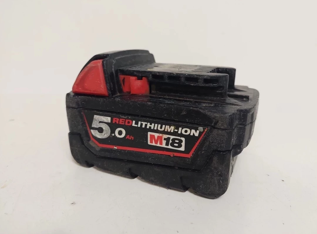 BATERIA AKUMULATOR MILWAUKEE M18 5.0AH 18V | Akumulatory do