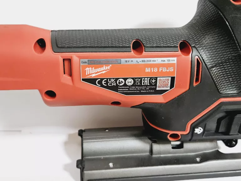WYRZYNARKA MILWAUKEE M18 FBJS Z ŁADOWARKĄ