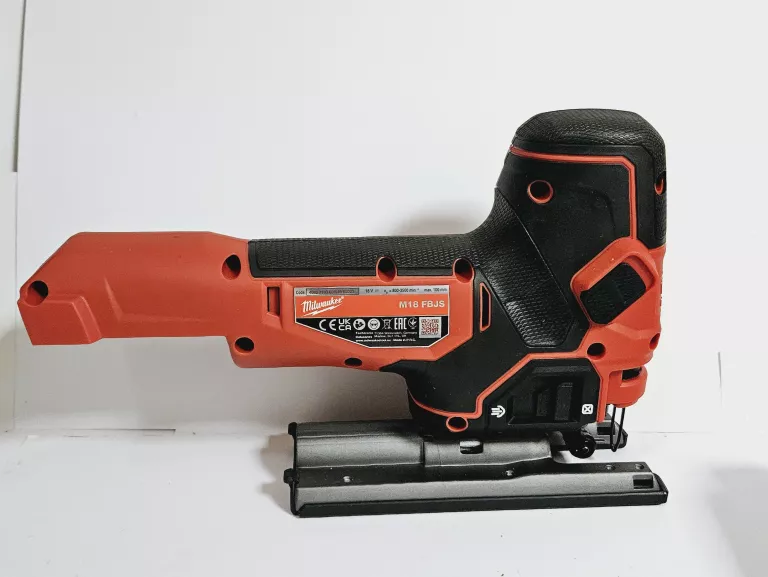 WYRZYNARKA MILWAUKEE M18 FBJS Z ŁADOWARKĄ