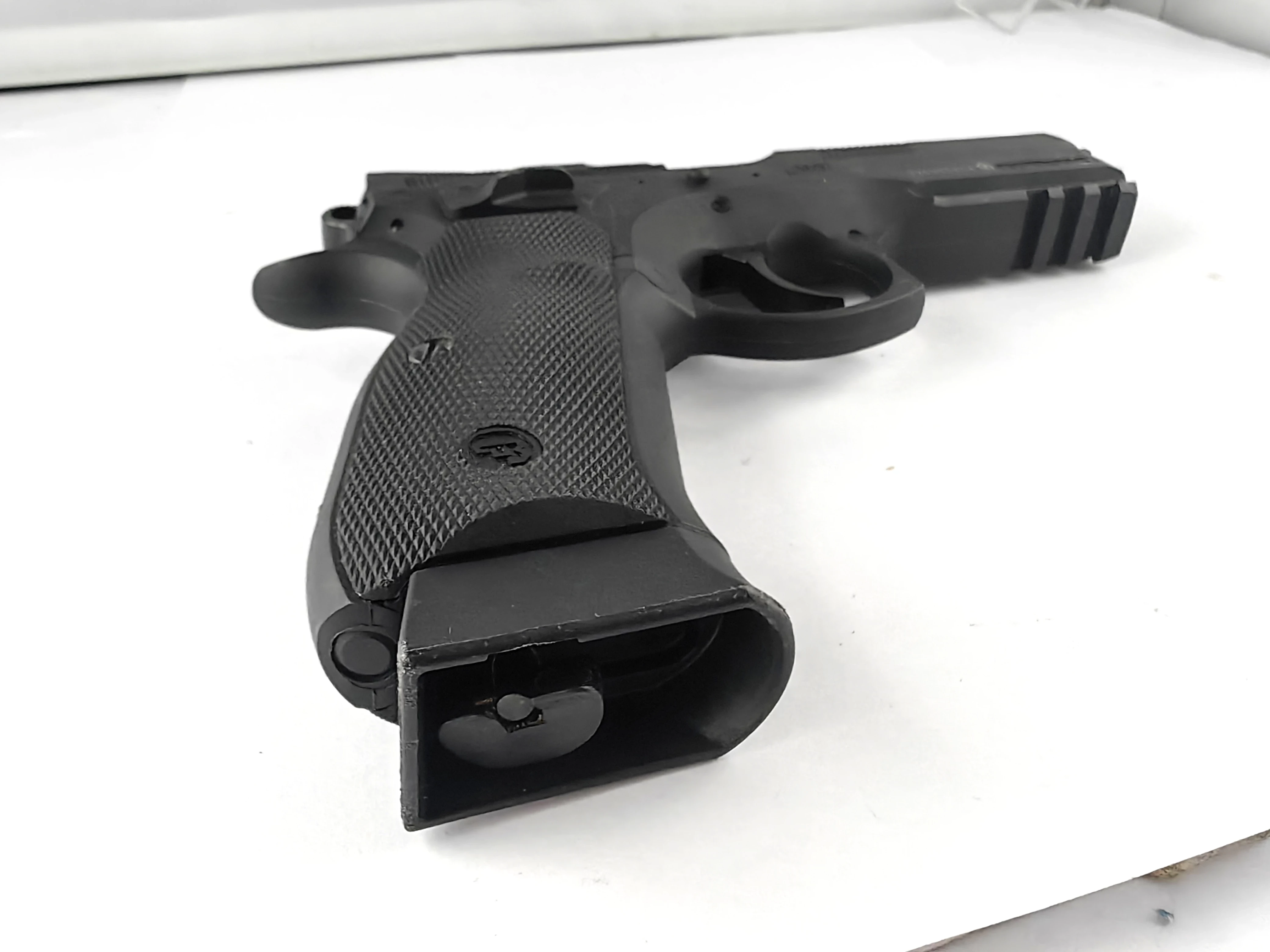 pistolet-asg-cz-sp-01-shadow-walizka-ean-gtin-5707843072298