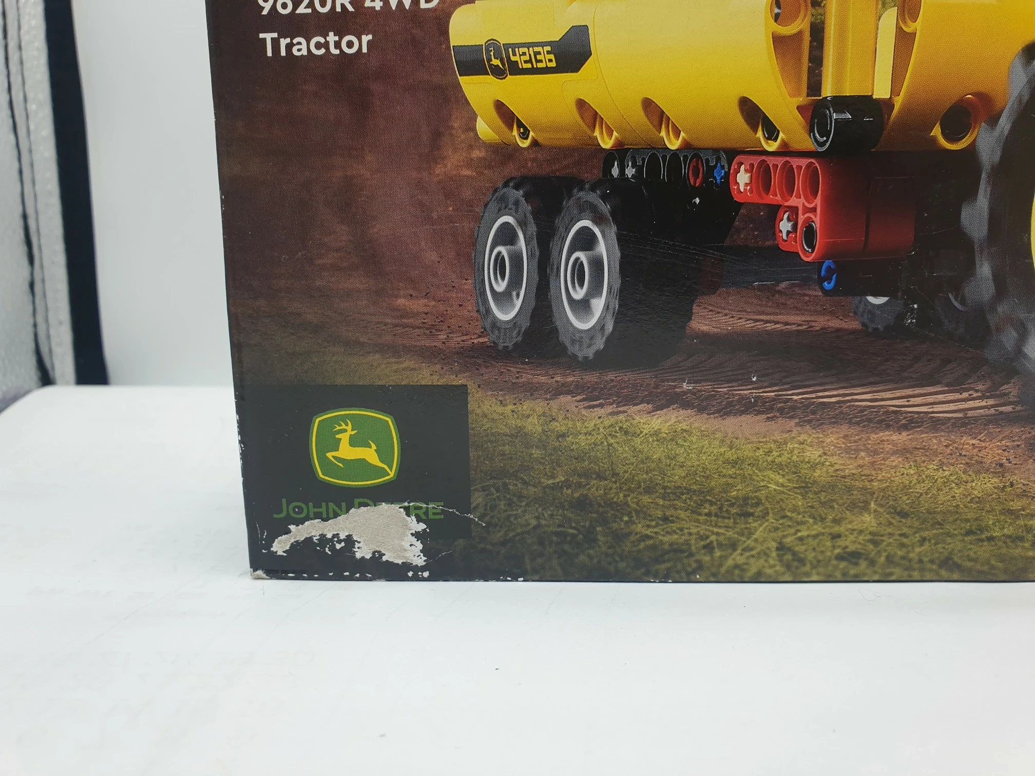 lego-technic-traktor-john-deere-9620r-4wd-42136-numer-produktu-42136