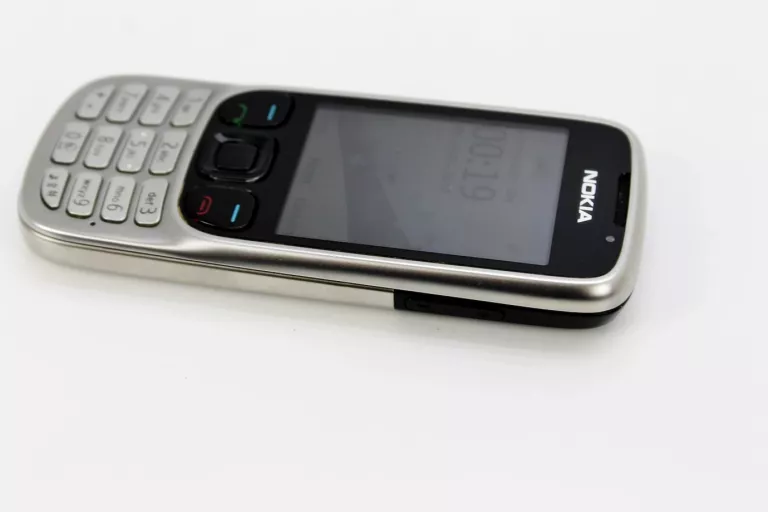 TELEFON NOKIA 6303 Z ŁADOWARKĄ ORANGE DOBRY STAN
