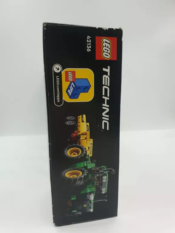 lego-technic-traktor-john-deere-9620r-4wd-42136-marka-lego