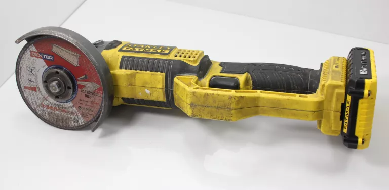SZLIFIERKA KĄTOWA STANLEY FATMAX FMC761B
