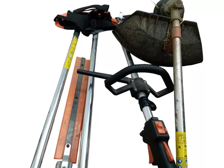 4W1 KOSA PIŁA TARCZ SPALINOWA HANDY GKS-520