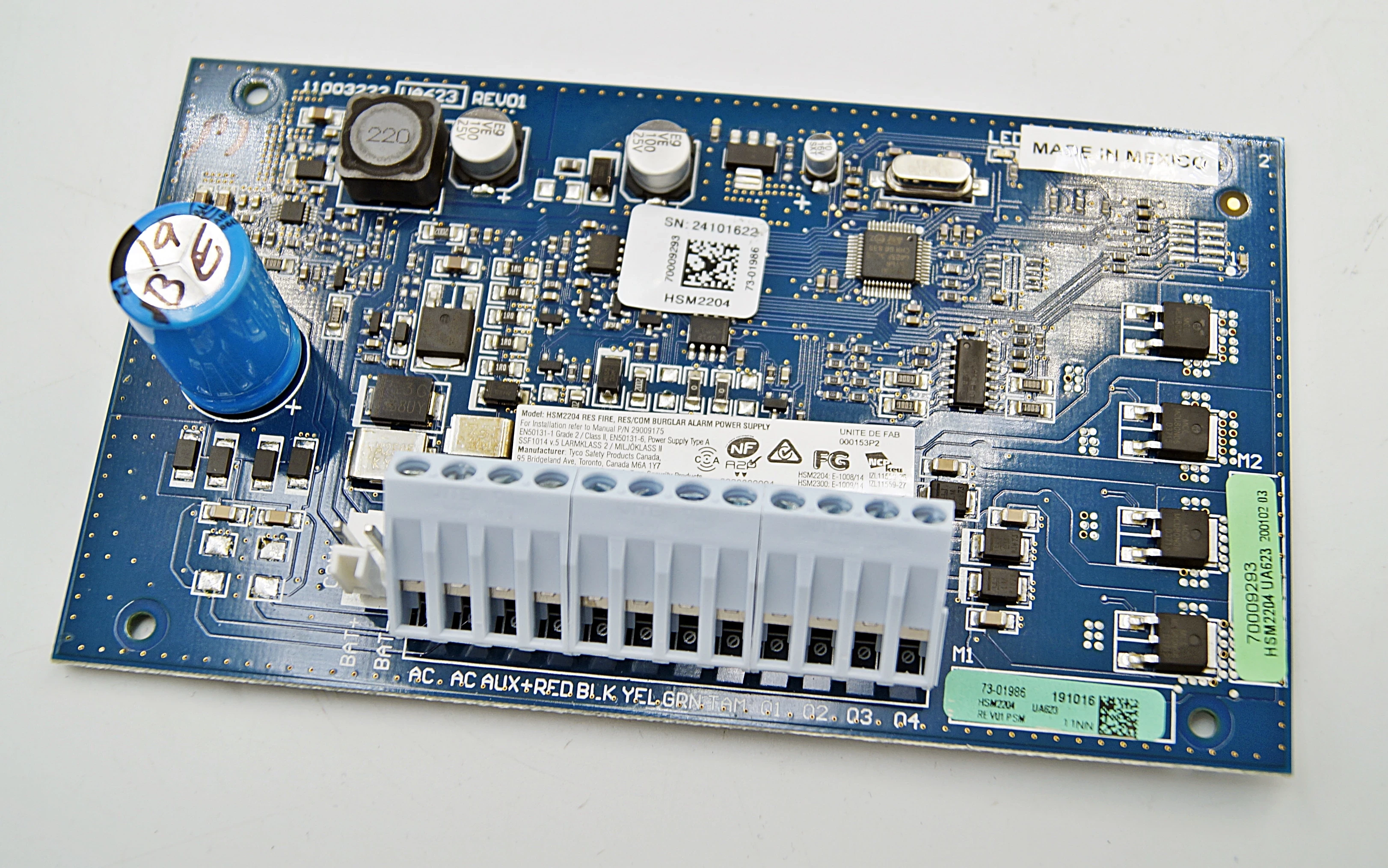 modul-zasilacza-i-4-wyjsc-programowalnych-dsc-hsm2204-ean-gtin-820043000801