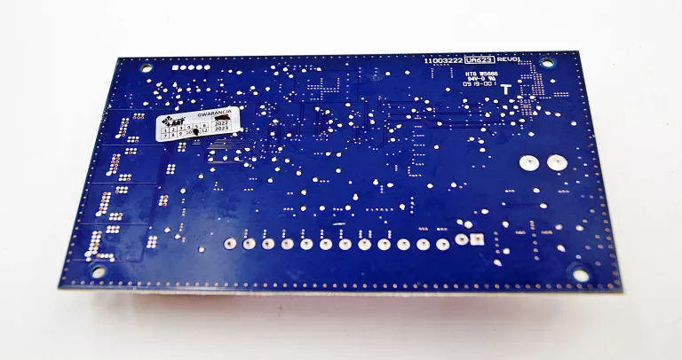 modul-zasilacza-i-4-wyjsc-programowalnych-dsc-hsm2204-stan-11323-2