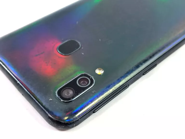 smartfon-samsung-galaxy-a40-4gb64gb3100mah-przekatna-ekranu-59