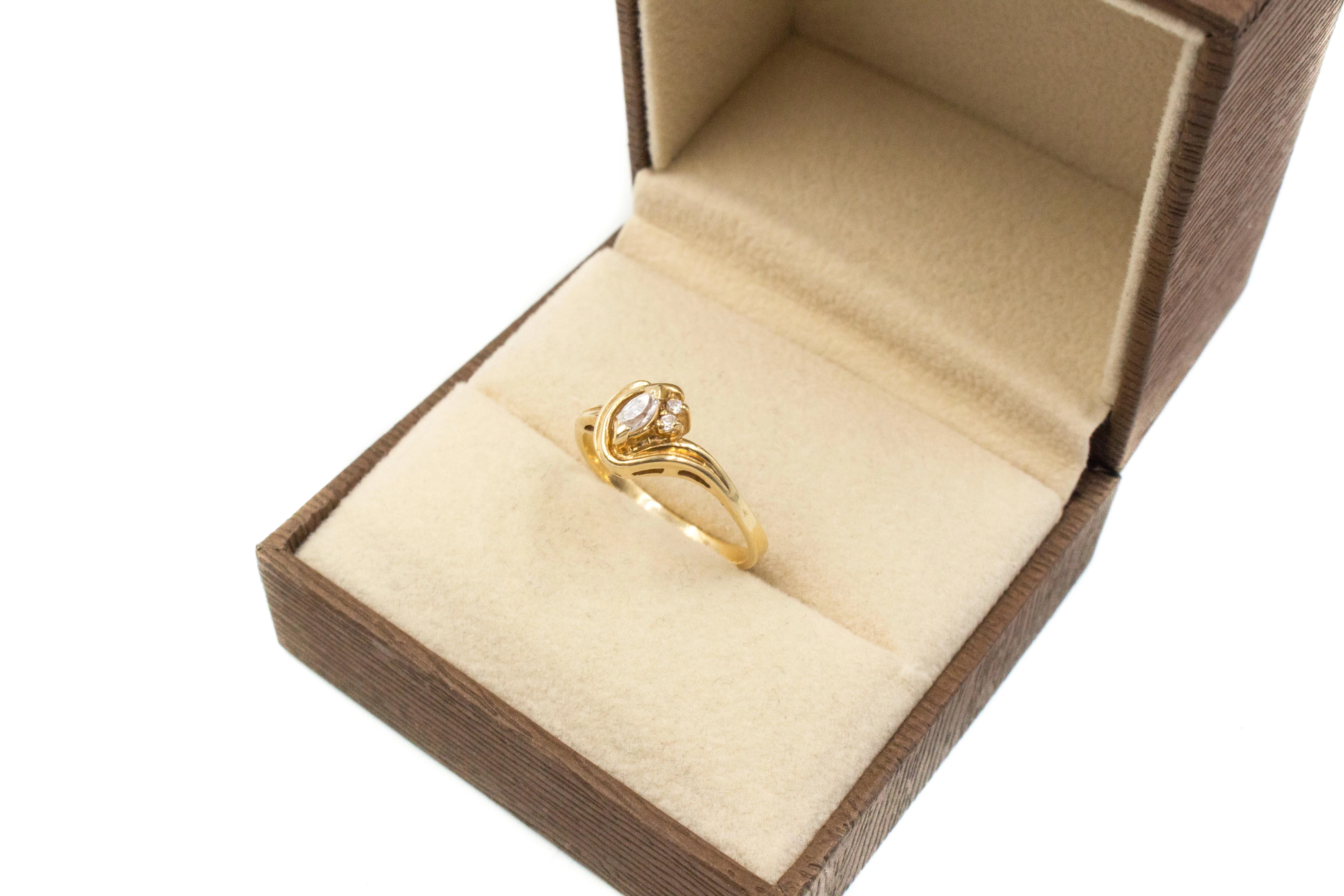 zloty-pierscionek-w27g-r15-p585-rodzaj-2205-2