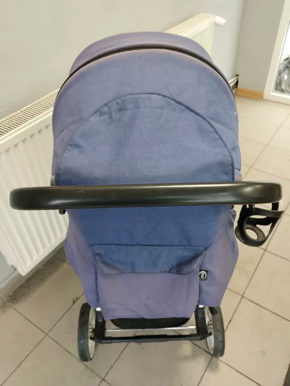 WÓZEK SPACEROWY 4BABY MOODY