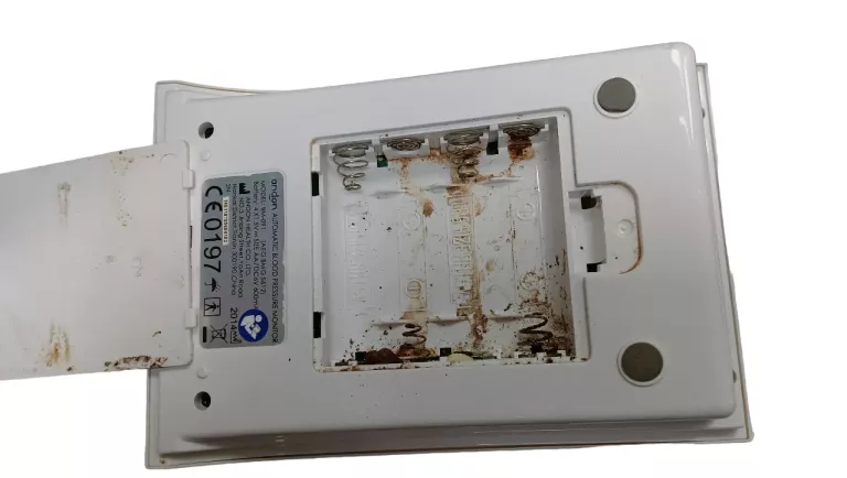 opis-cisnieniomierz-aeg-bmg-5612-pudelko-opis-rodzaj-elektroniczny