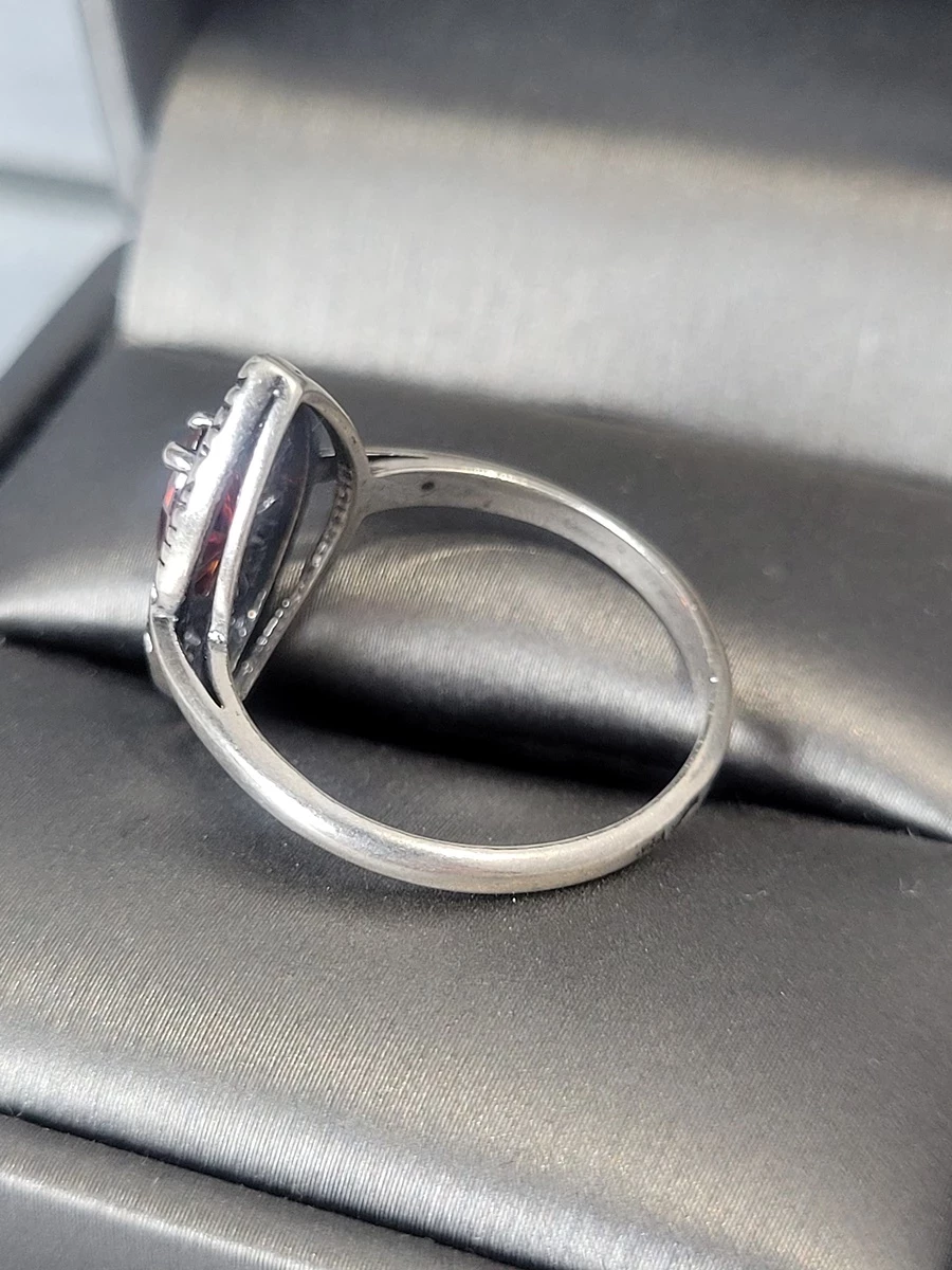 srebrny-pierscionek-lezka-z-czerwona-cyrkonia-pr925-319-g-stan-uzywany