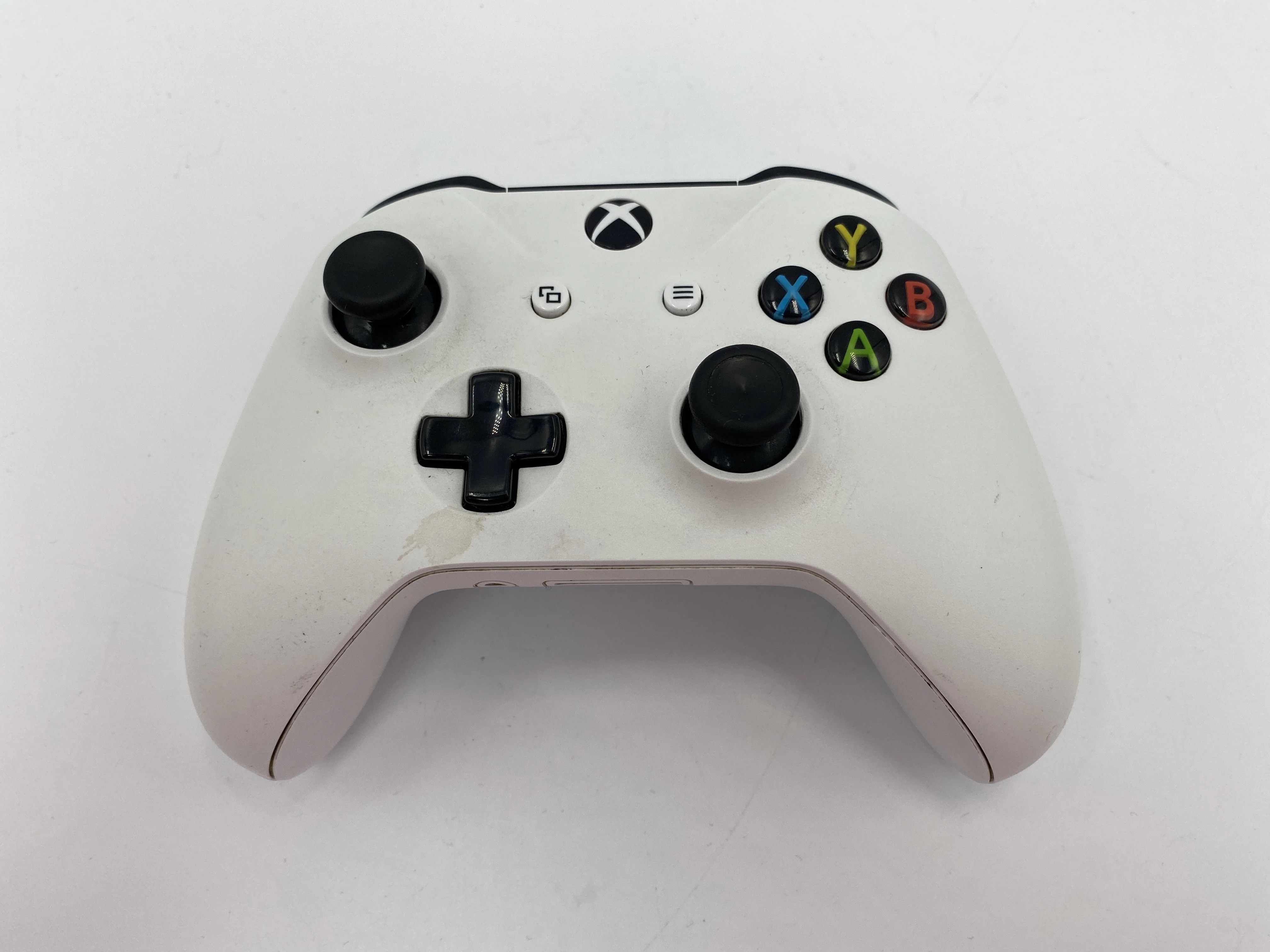 pad-xbox-one-1708-bialy-kilinskiego-1-golub-dobrzyn
