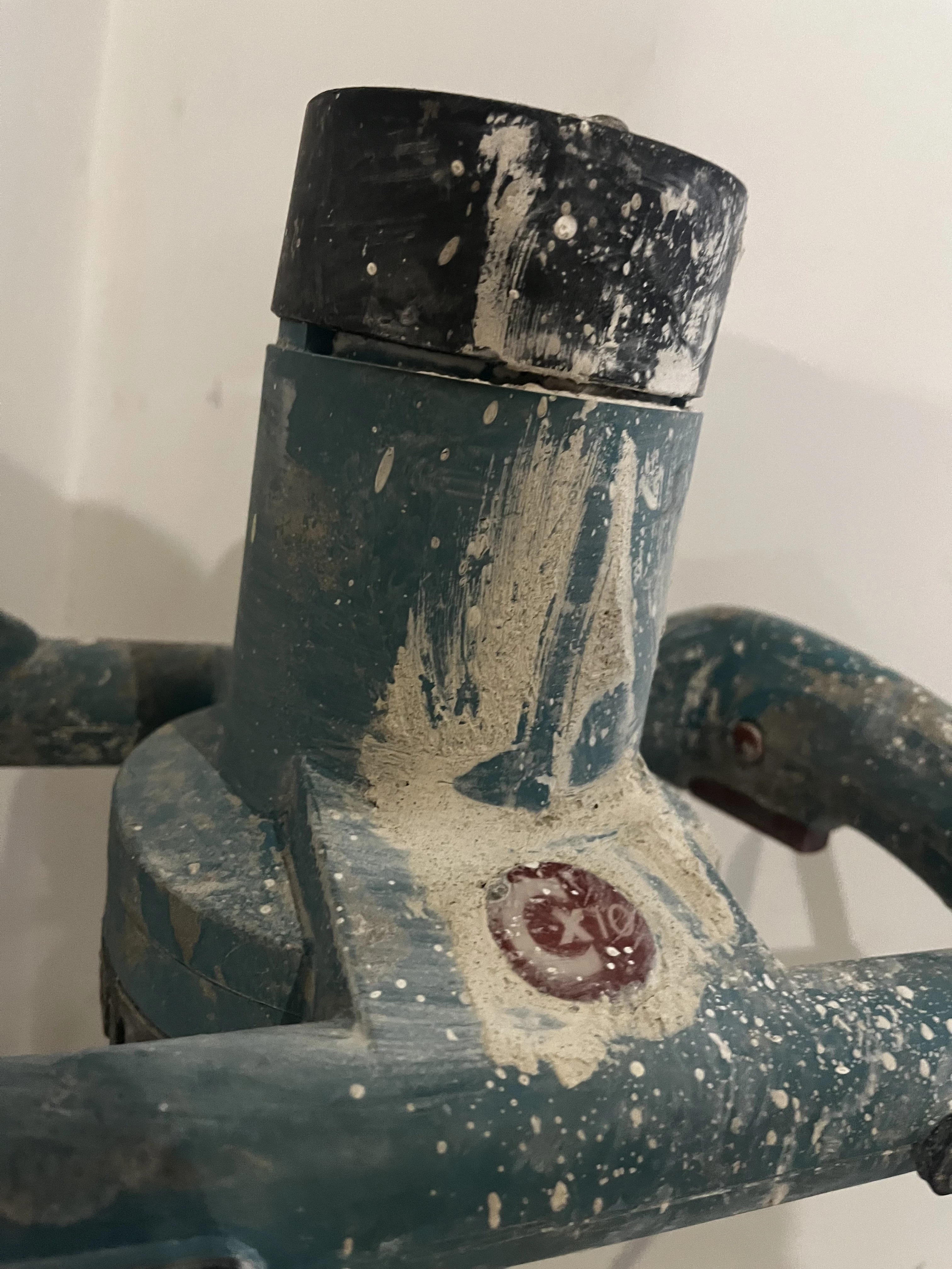 mieszarka-jednobiegowa-collomix-cx10-1000w-670-1min-ean-gtin-4011024200013