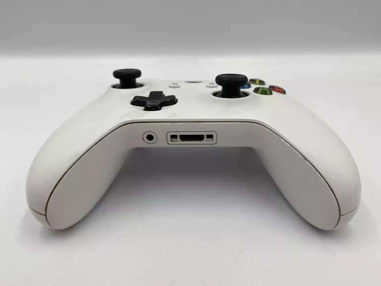 pad-xbox-one-1708-bialy-stan-uzywany