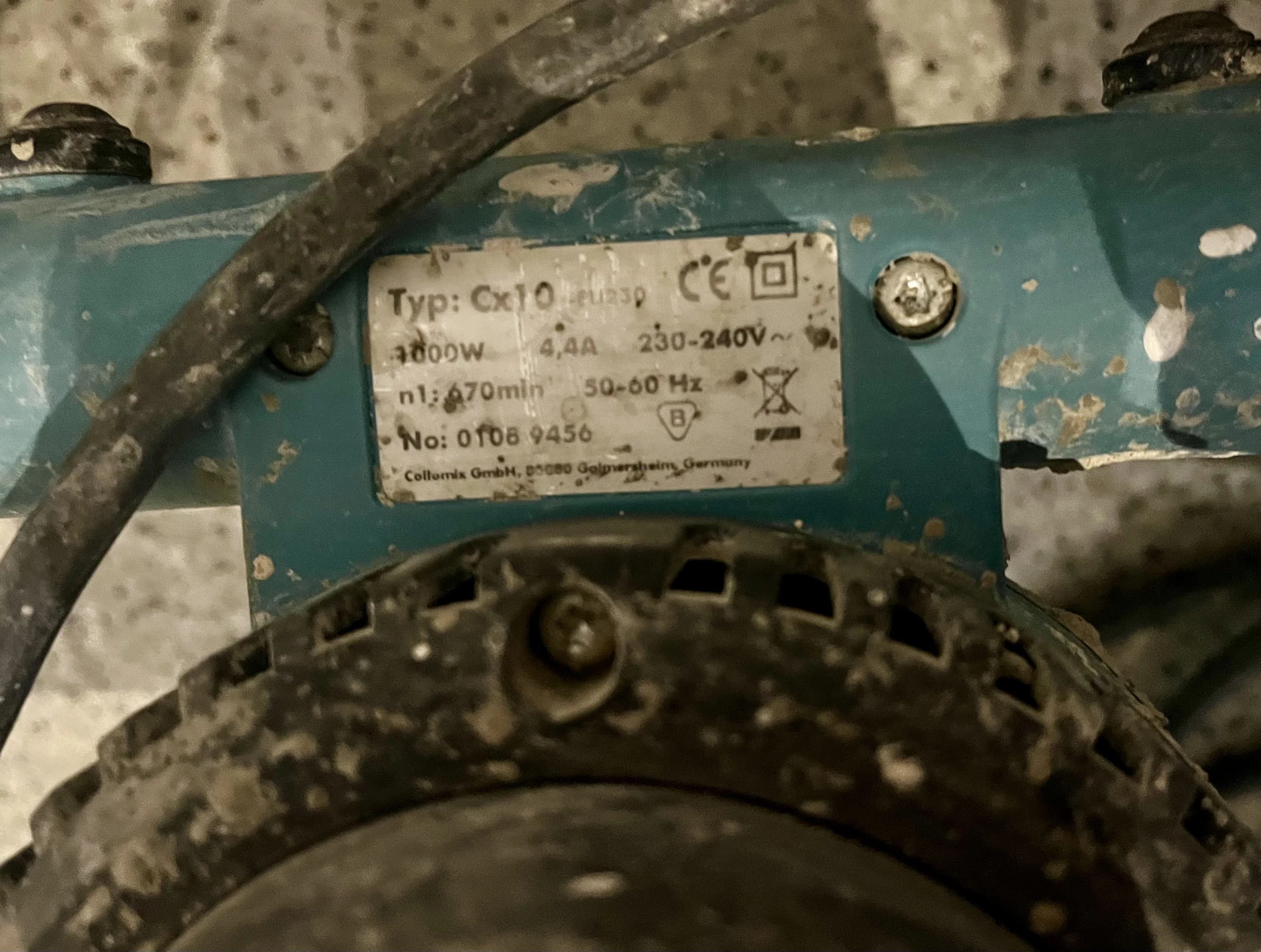 mieszarka-jednobiegowa-collomix-cx10-1000w-670-1min-mocowanie-mieszadla-m14