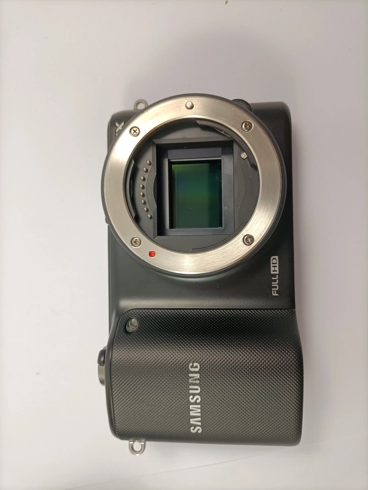 aparat-fotograficzny-samsung-nx2000-komplet-marka-samsung