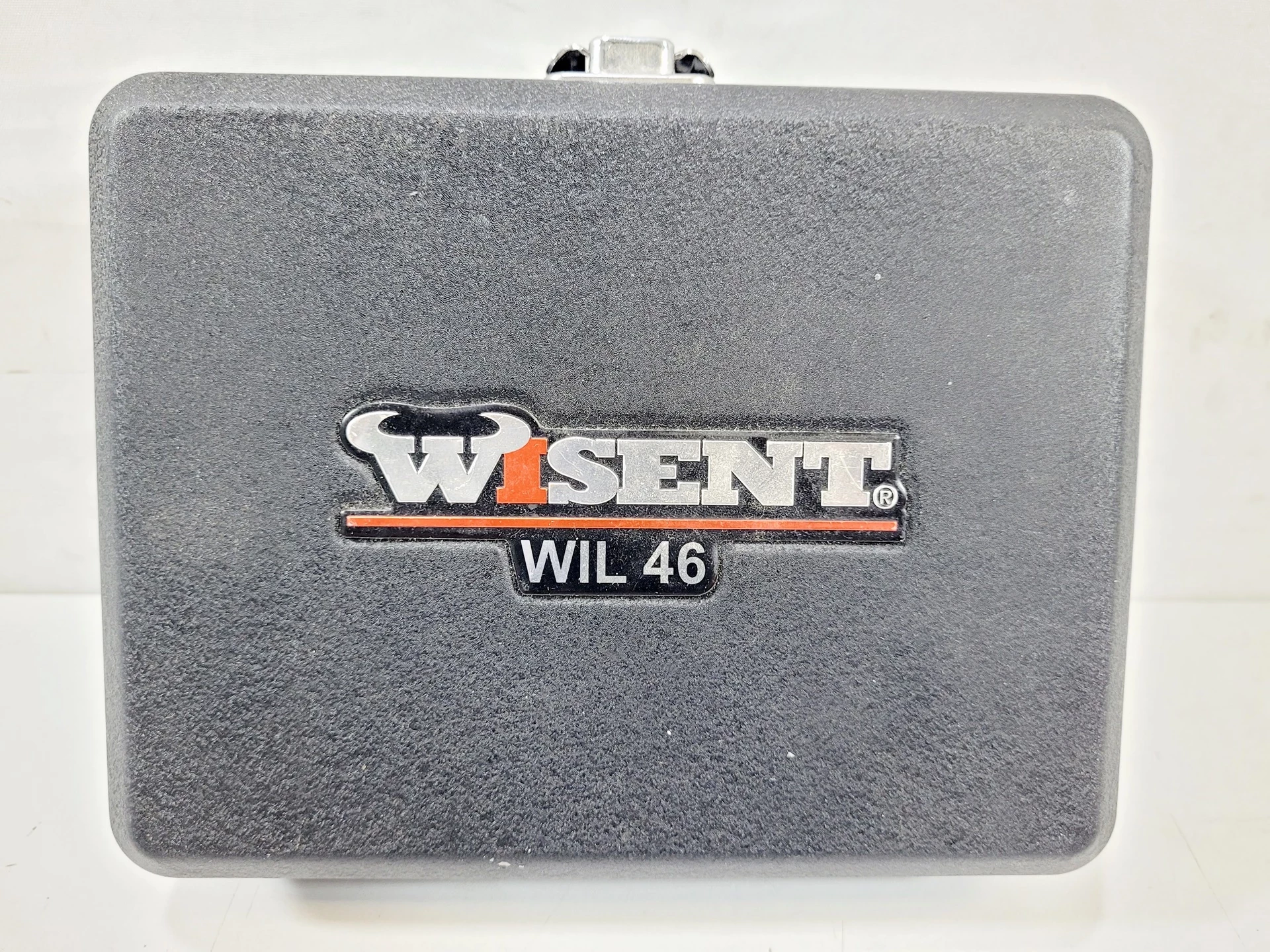 zestaw-nasadek-z-kluczem-wisent-wil-46-stan-uzywany