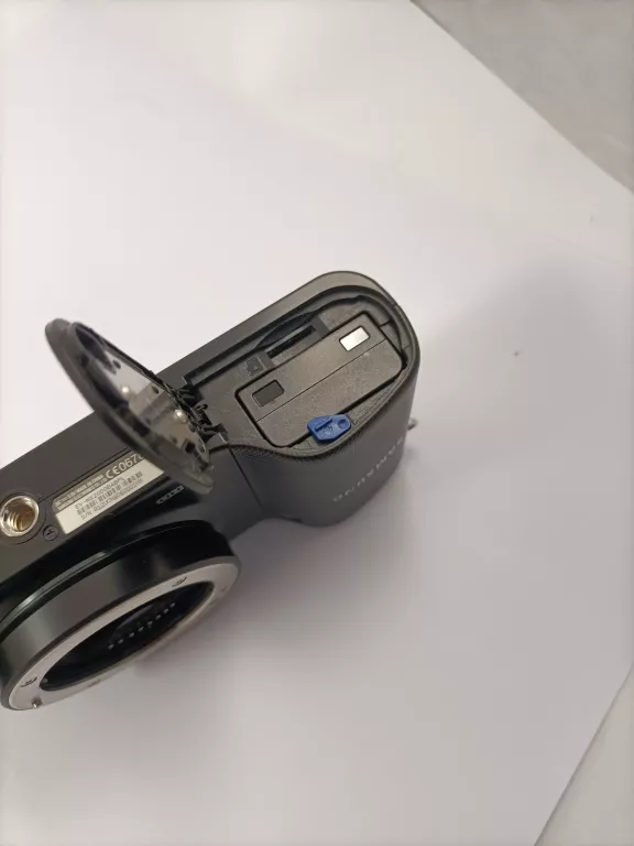 aparat-fotograficzny-samsung-nx2000-komplet-stabilizacja-brak-stabilizacji