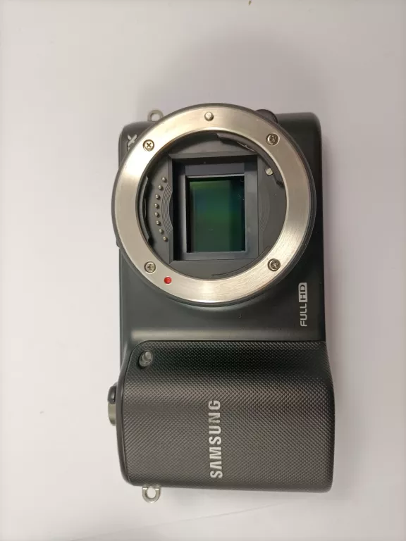 aparat-fotograficzny-samsung-nx2000-komplet-marka-samsung
