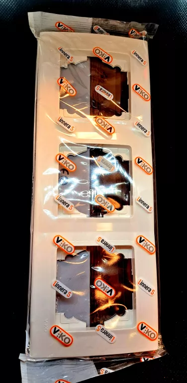 ramka-panasonic-linnera-s-ramka-3-krotna-bialy-polysk-8681224989931-ean-gtin-8681224989931