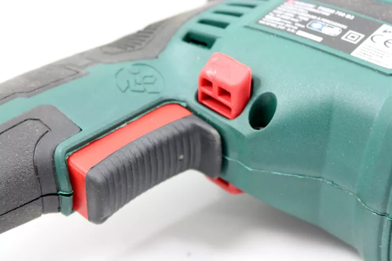 wiertarka-parkside-psbm-750-b2-typ-uchwytu-zebaty