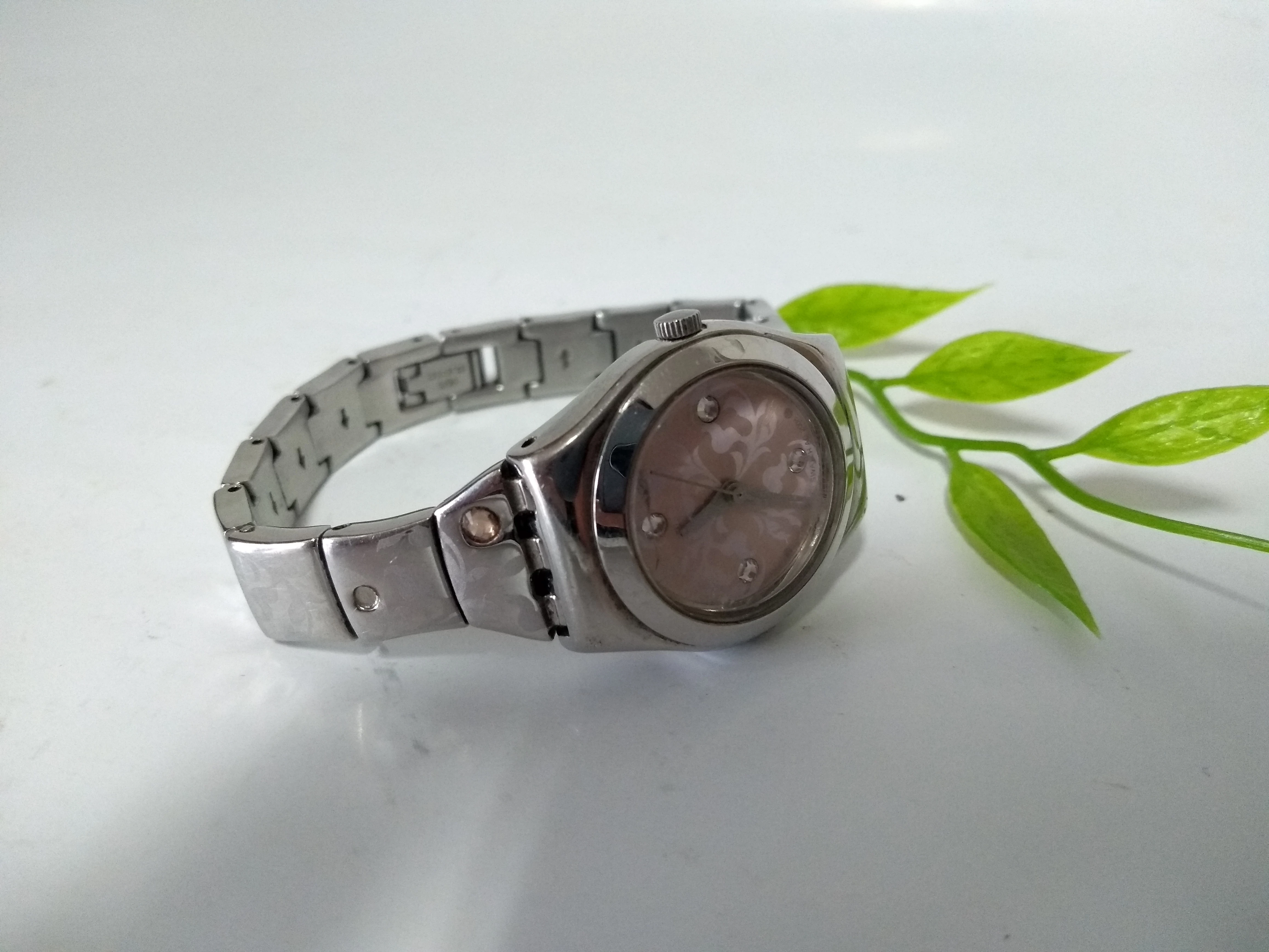 zegarek-swatch-irony-v8-wodoszczelnosc-brak