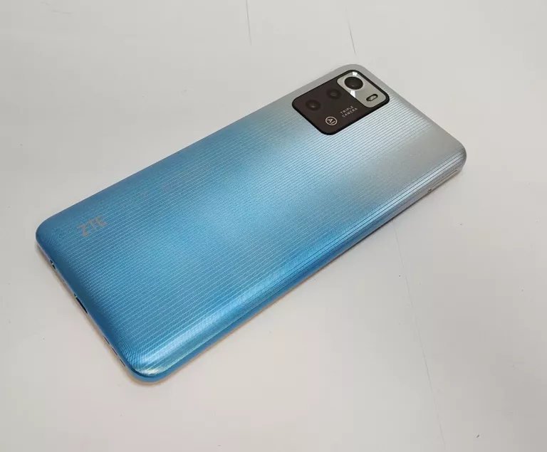 SMARTFON ZTE BLADE A72 3/64GB