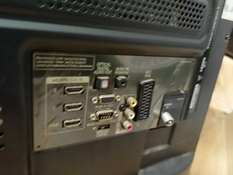 TELEWIZOR LG 32LE3300 BEZ PODSTAWY I PILOTA