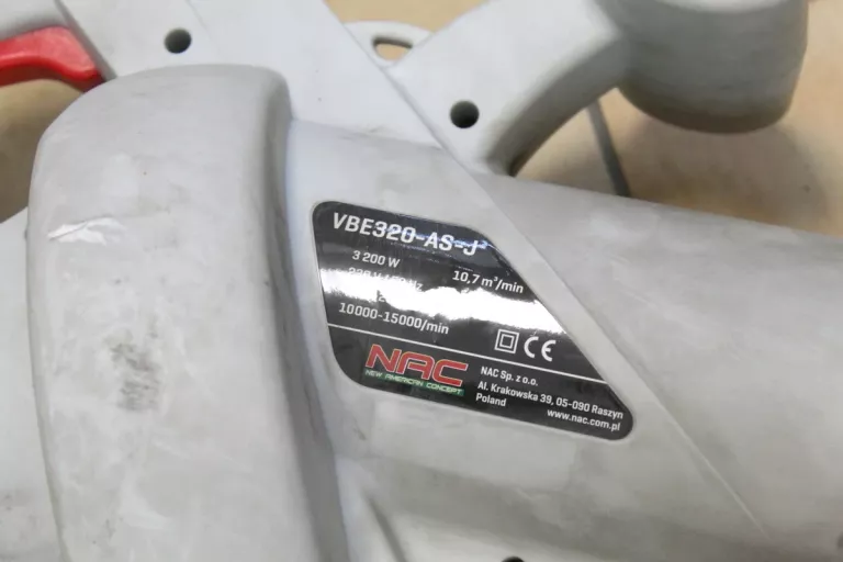 NAC VBE320-AS-J ODKURZACZ DMUCHAWA DO LIŚCI 3200 W