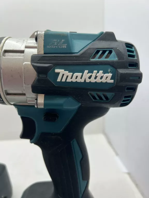 WKRĘTARKA UDAROWA MAKITA DDF486 18V 5AH+ŁADOWARKA