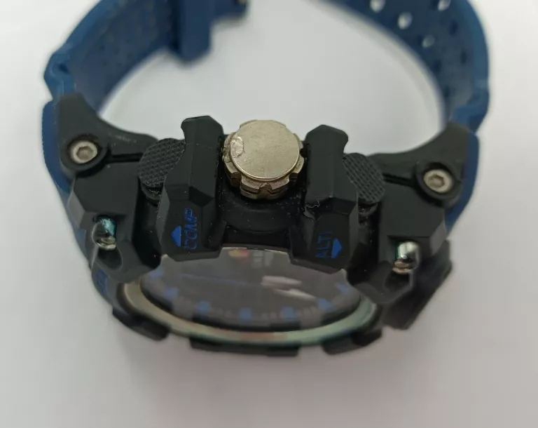 zegarek-casio-g-shock-red-bull-edition-typ-nareczny