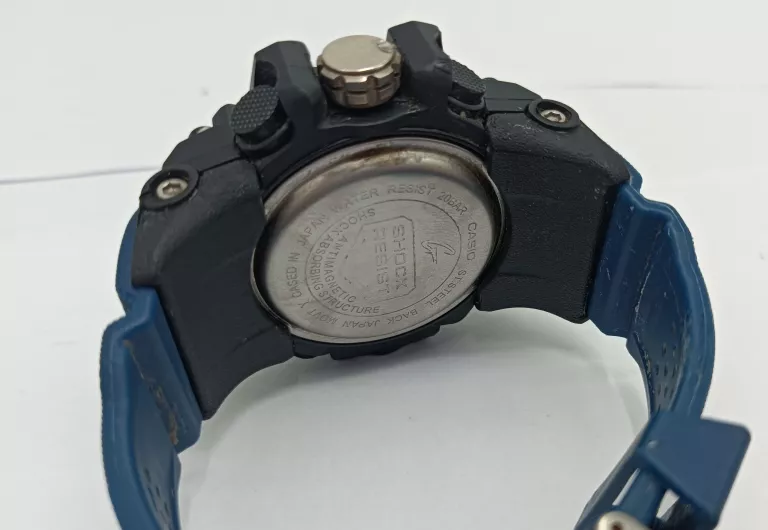 zegarek-casio-g-shock-red-bull-edition-ksztalt-koperty-okragla