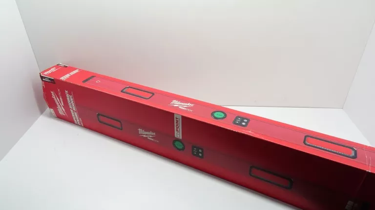 poziomica-elektroniczna-milwaukee-redstick-120cm-marka-milwaukee