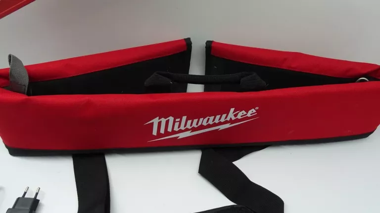 poziomica-elektroniczna-milwaukee-redstick-120cm-ean-gtin-4058546298784