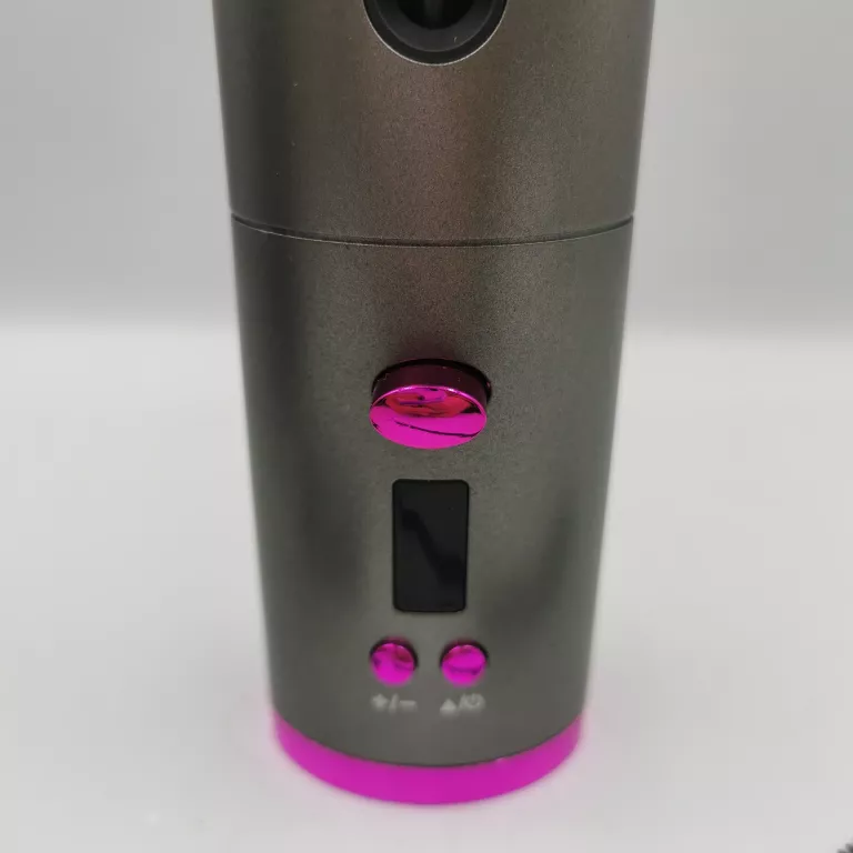 LOKÓWKA NA BATERIE XH-888