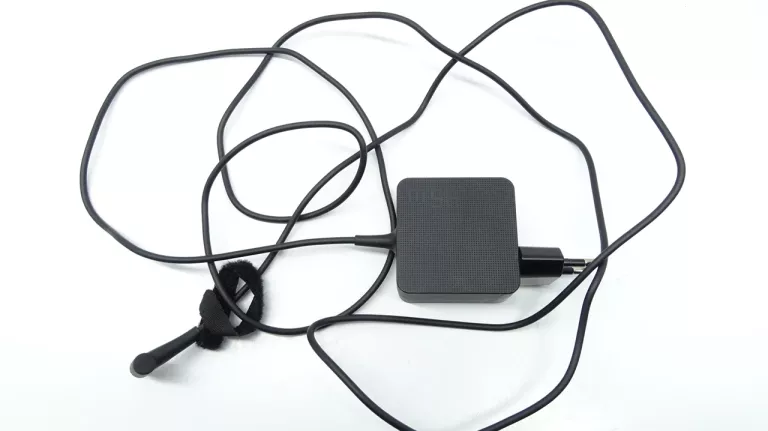 laptop-asus-x515j-i3-1005g1-8256-ssd-zestaw-rodzaj-karty-graficznej-grafika-zintegrowana