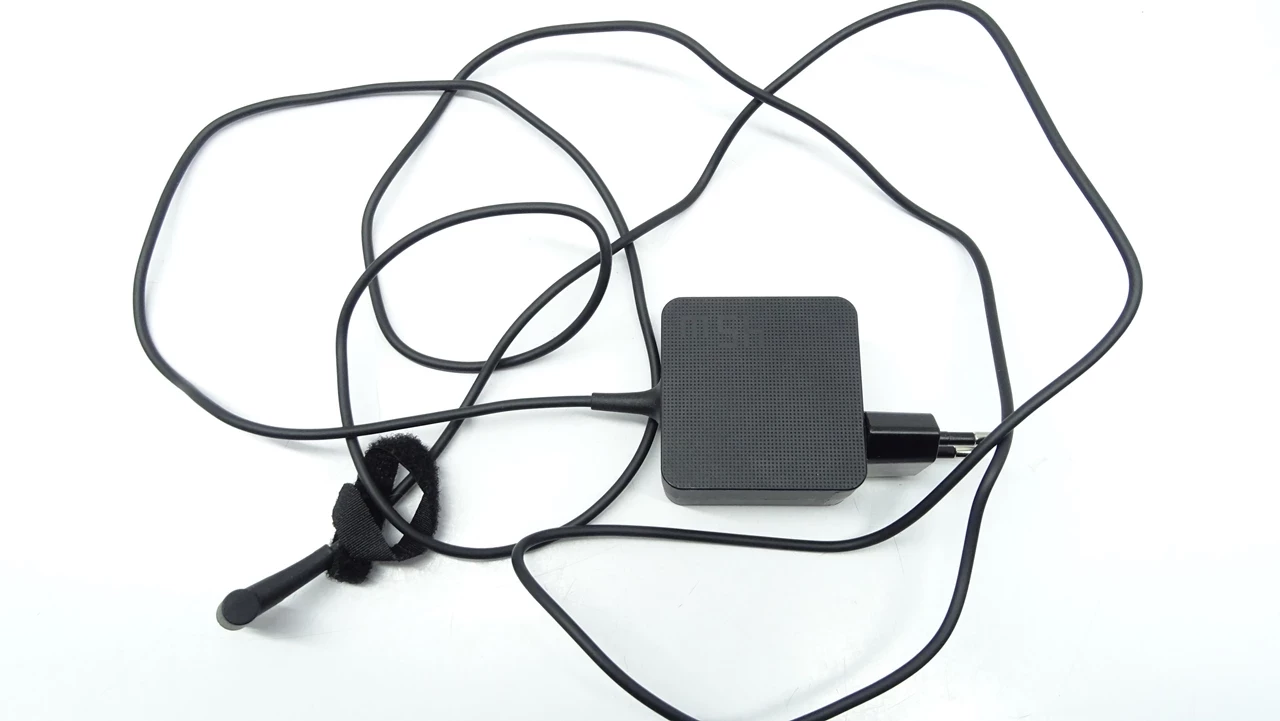 laptop-asus-x515j-i3-1005g1-8256-ssd-zestaw-rodzaj-karty-graficznej-grafika-zintegrowana