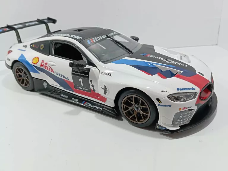 AUTO RC BMW M8 GTE 1:18 JUŻ ZŁOŻONE