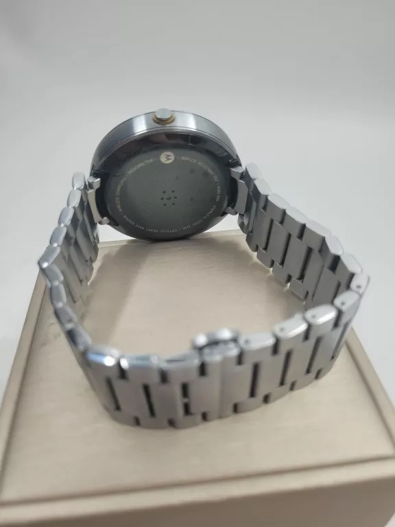smartwatch-motorola-moto-360-zestaw-zlacza-212938-16