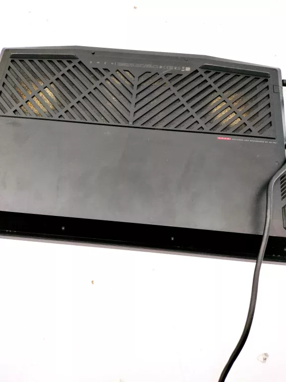 laptop-hp-omen-17-cb0052nw-gtx-1660ti-intel-core-i5-9300h-8gb-512gb-ssd-liczba-rdzeni-procesora-8