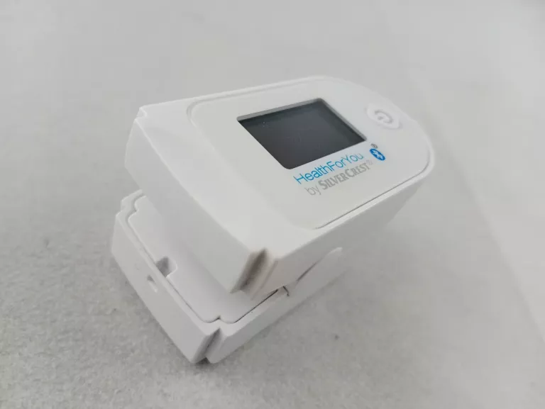 pulsoksymetr-silvercrest-spo55-kolor-dominujacy-bialy