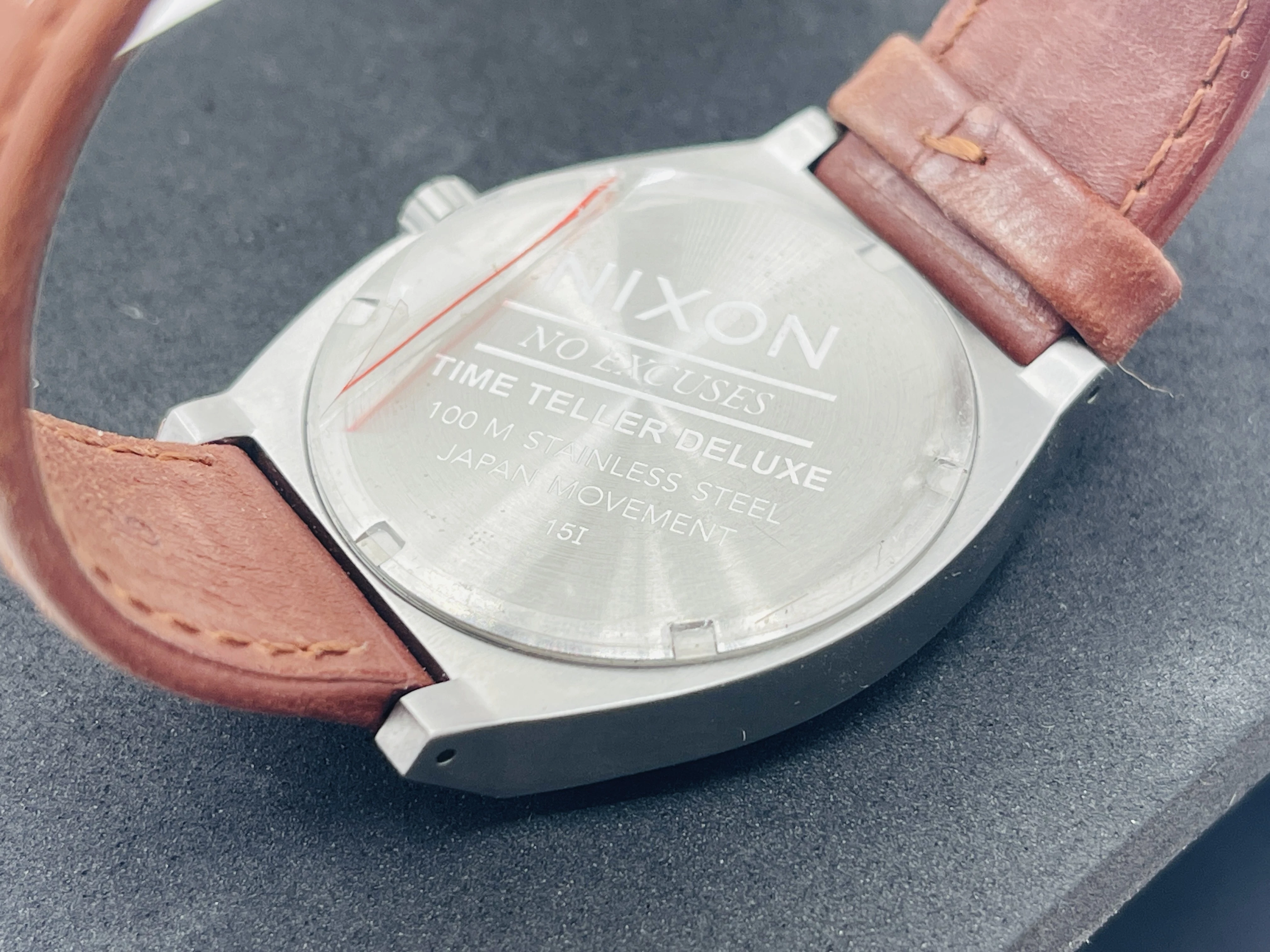 Nixon no excuses outlet time teller deluxe