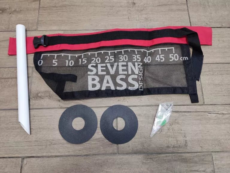 ponton-plywadelko-seven-bass-130cm-product-id-73b630c7-1df1-4c20-96c8-34ba7fb5f957