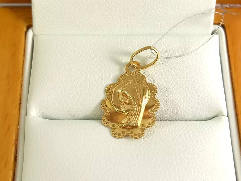 ZŁOTA ZAWIESZKA MEDALIK MARYJKA PR. 585 0,83G