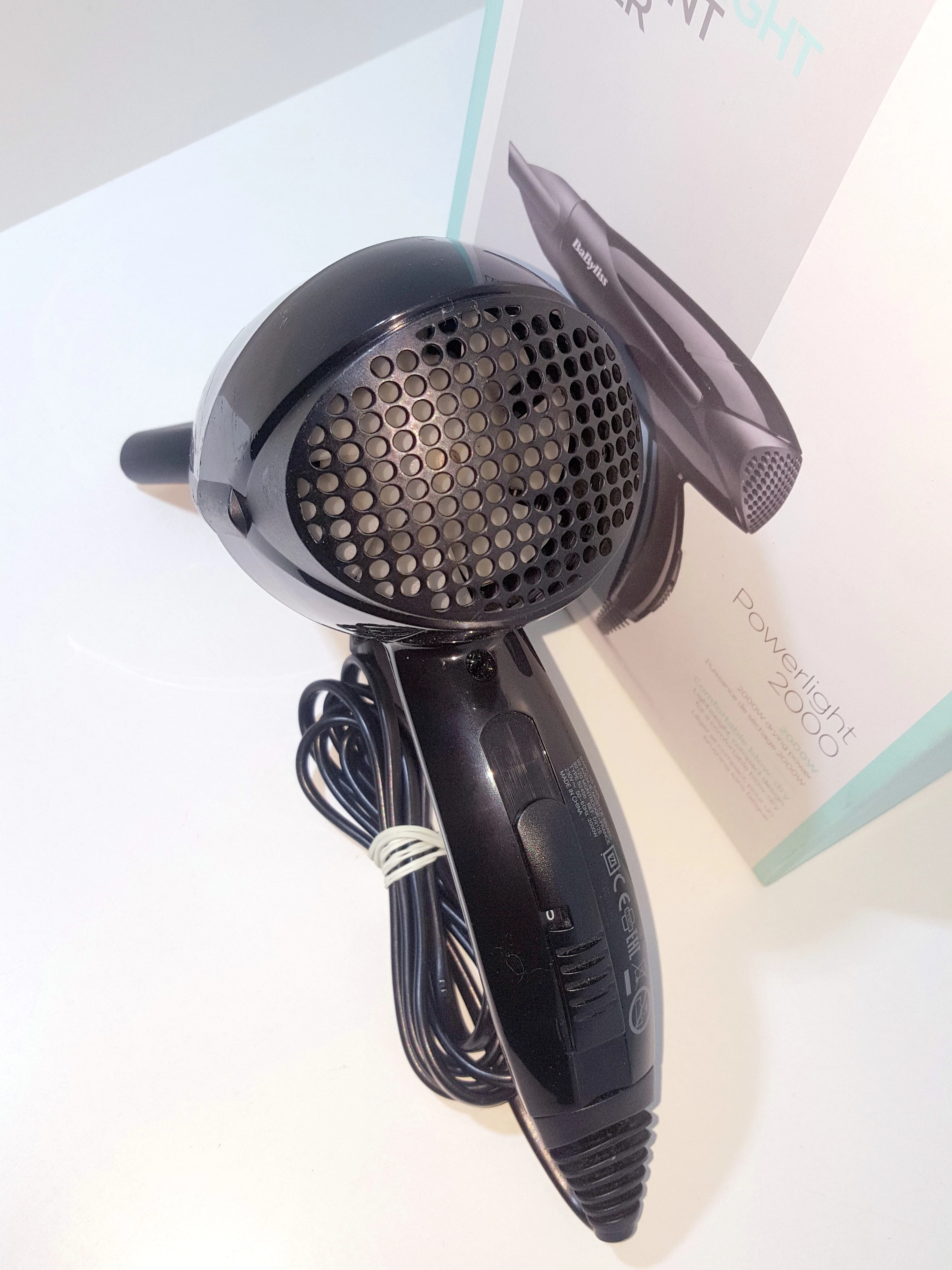 suszarka-babyliss-powerlight-2000-d212e-moc-200000