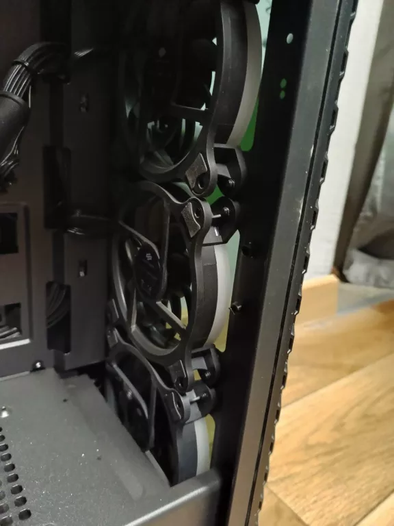 KOMPUTER MAD DOG MD2400-A10 RYZEN 5 2400GE 16GB 480GB GTX 1650 W10