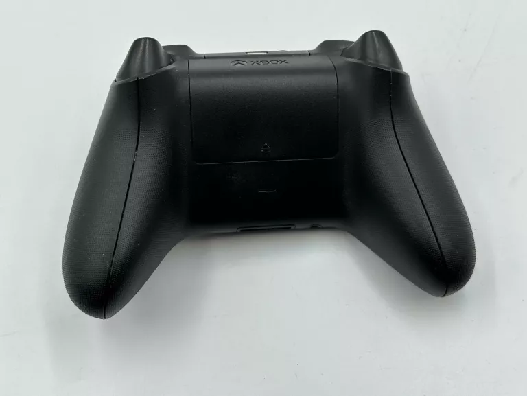pad-xbox-series-sx-karton-kod-producenta-1914-qat-00002